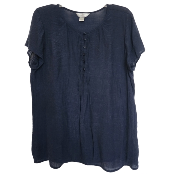 CHRISTOPHER & Banks blue 6 button short sleeve rayon blend top Large - Picture 1 of 7